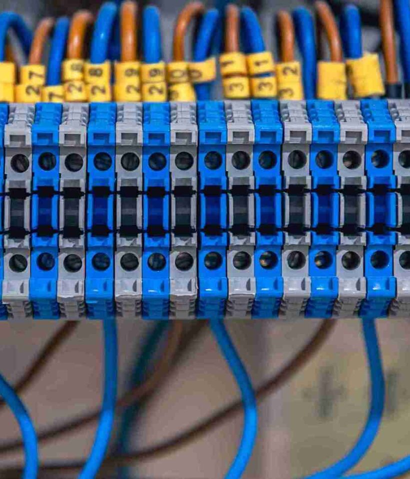 Structure Cablings